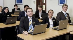 Самые популярные профессии в сфере Бизнеса, менеджмента и финансов в Канаде Самые популярные профессии в сфере Бизнеса, менеджмента и финансов в Канаде
