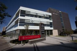 University of Winnipeg University of Winnipeg